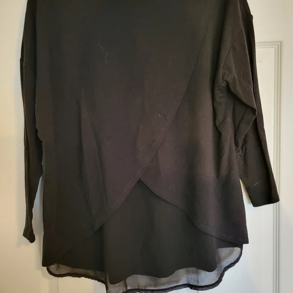 Top - Picture 2 of 2